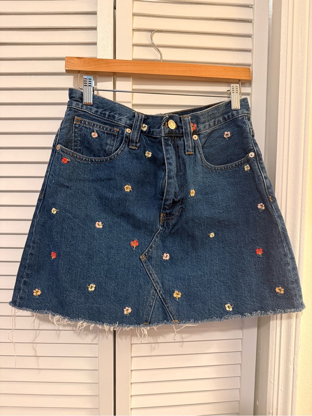 Madewell Dark Blue Denim A-Line Skirt with Embroidered Flowers
